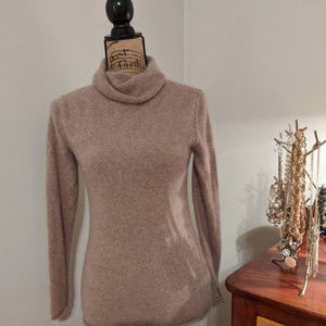 100% Cashmere Old Navy Sweater